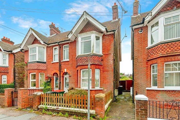 1 Bedroom Property To Rent In Victoria Road, Crawley, RH11