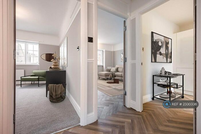 3 Bedroom Flat To Rent In Richmond Chambers, Bournemouth, BH2