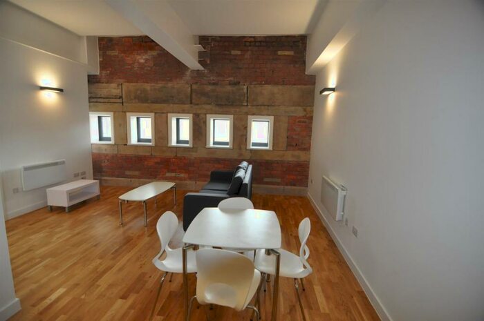 1 Bedroom Flat To Rent In Lilycroft Road, Bradford, BD9