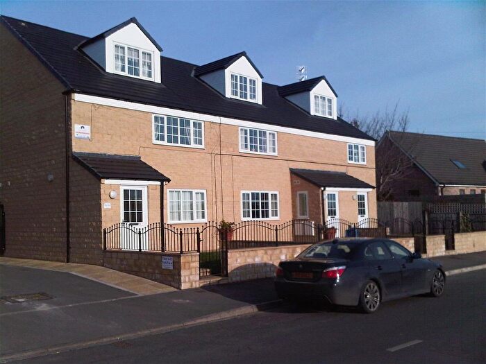 2 Bedroom Flat To Rent In Millhouses Street, Hoyland, Barnsley, S74