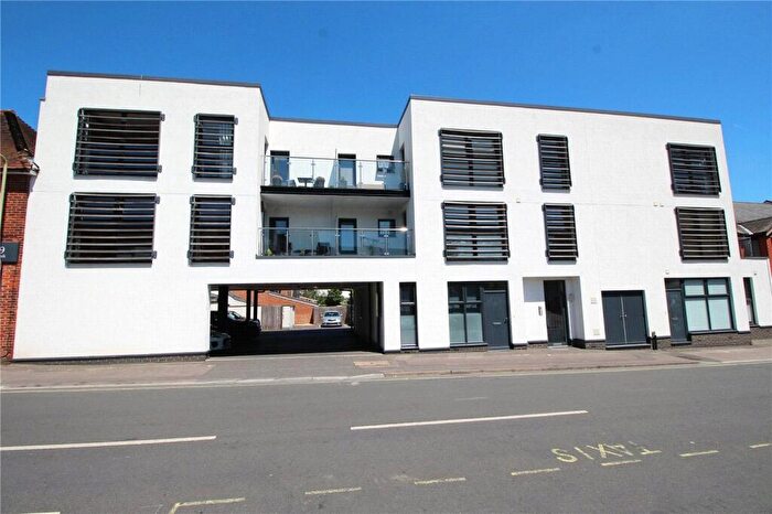 1 Bedroom Maisonette For Sale In Church Road, Fleet, Hampshire, GU51