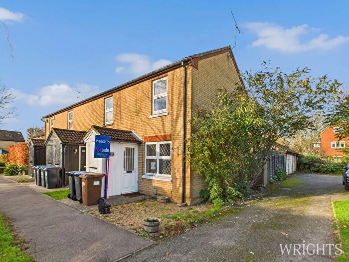 1 Bedroom Terraced House For Sale In Bassingburn Walk, Welwyn Garden City, AL7