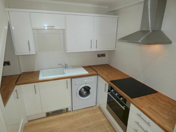 2 Bedroom Terraced House To Rent In Baskerville Road, Hanley ST1