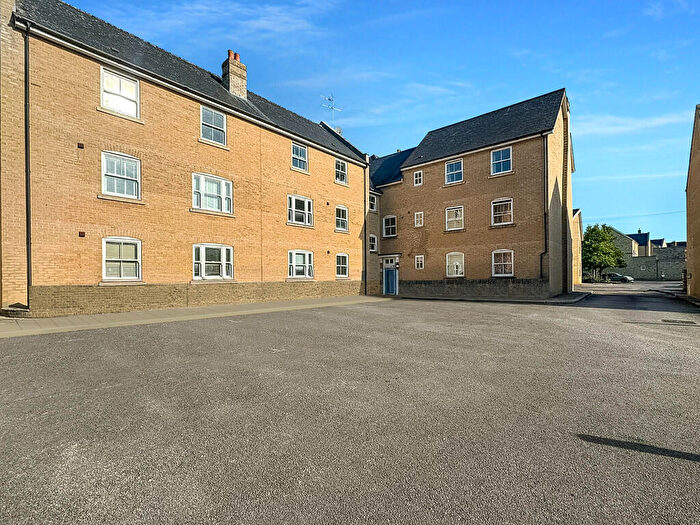 2 Bedroom Apartment To Rent In Ship Lane, Ely, CB7