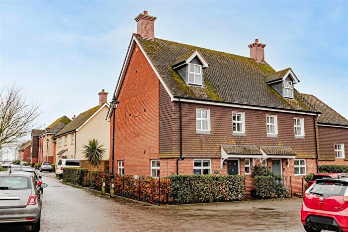 4 Bedroom Town House For Sale In Cheney Road, Minster, Ramsgate, CT12