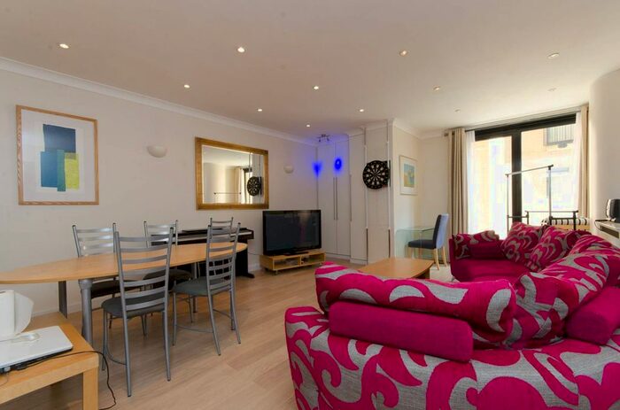 1 Bedroom Flat To Rent In Cromwell Road, South Kensington, London, SW7