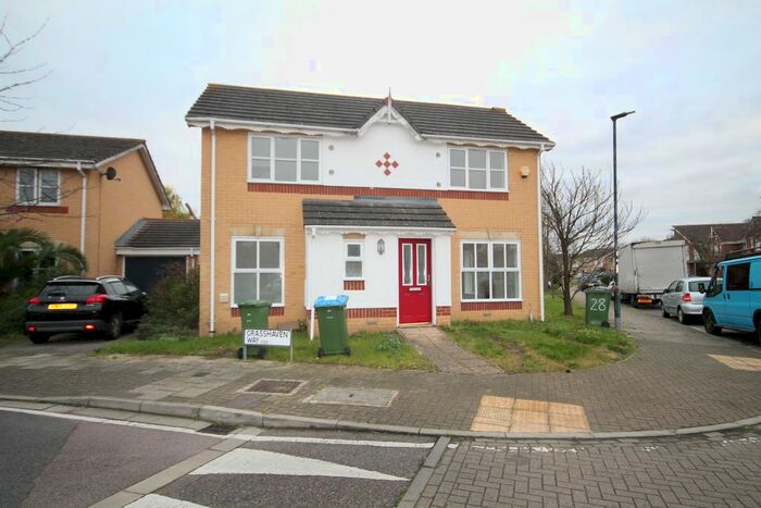 4 Bedroom Detached House To Rent In Grasshaven Way, Thamesmead SE28