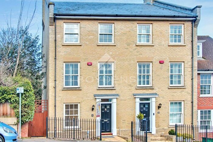 3 Bedroom Town House To Rent In Mile End Road Colchester, CO4