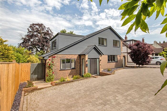 4 Bedroom Detached House For Sale In St. Johns Road, Crowborough, East Sussex, TN6