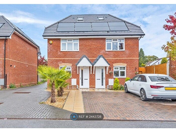 3 Bedroom Semi-Detached House To Rent In Milne Road, Poole, BH17