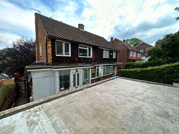 5 Bedroom Semi-Detached House To Rent In Deeds Grove, High Wycombe, HP12