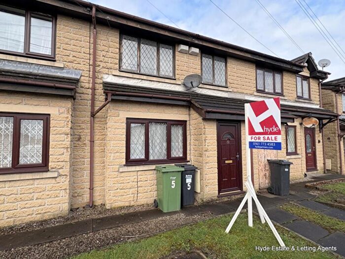 1 Bedroom Maisonette For Sale In Churchside, Farnworth, Bolton, BL4