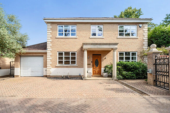 4 Bedroom Detached House For Sale In Fordham Road, Newmarket, CB8