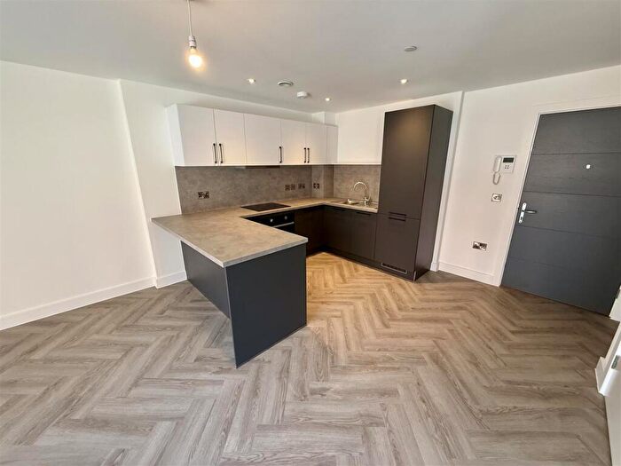 1 Bedroom Apartment To Rent In Weavers House, Castleward Boulevard, Derby, DE1