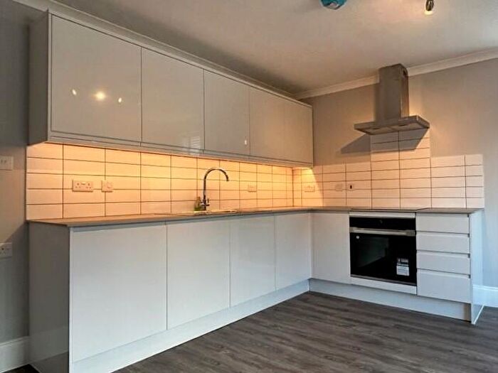 2 Bedroom Apartment To Rent In Horsham, RH12
