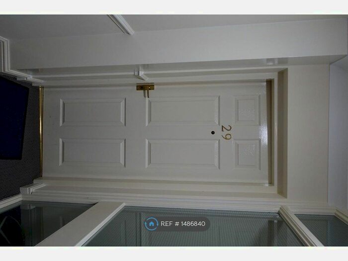 2 Bedroom Flat To Rent In Fairfield Heights, Sheffield, S10