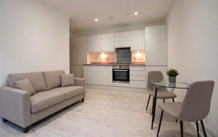 1 Bedroom Apartment To Rent In Castle House, High Wycombe, HP11