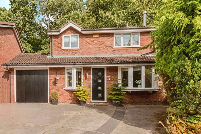 4 Bedroom Detached House For Sale In Greendale Drive, Middlewich, Cheshire, CW10