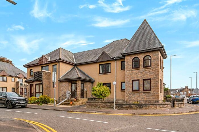 2 Bedroom Flat For Sale In St. Modans Court, Falkirk, FK1