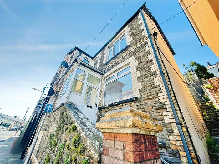 1 Bedroom Flat To Rent In Bethcar Street, Ebbw Vale, NP23