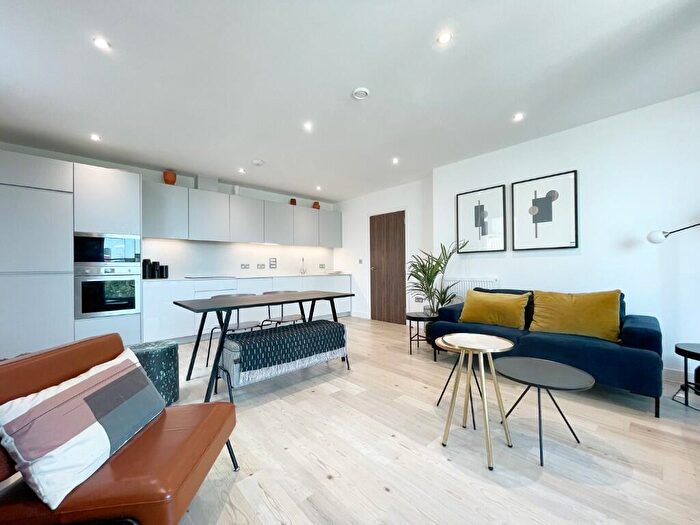 2 Bedroom Flat To Rent In Jupp Road West, London, E15