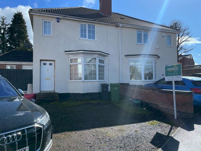 2 Bedroom Terraced House To Rent In Culmore Road, Halesowen, West Midlands, B62