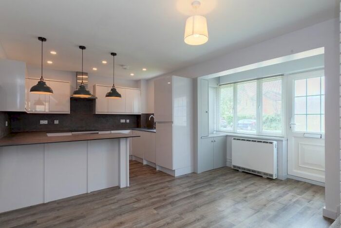 1 Bedroom Terraced House To Rent In Lyneham Road, Bicester, OX26