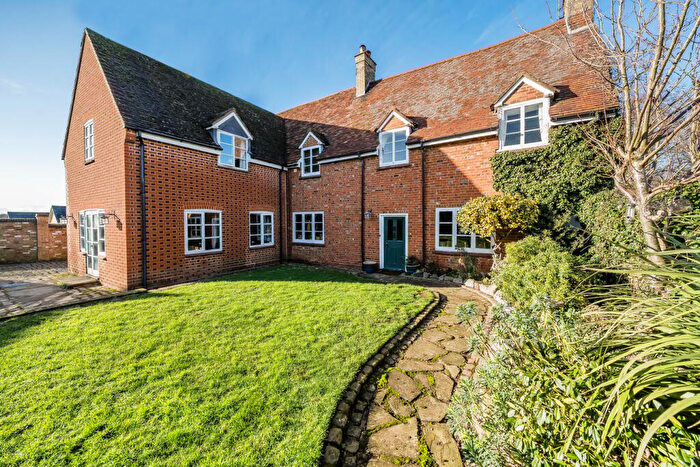 5 Bedroom Character Property For Sale In Brook Lane, Flitton, MK45