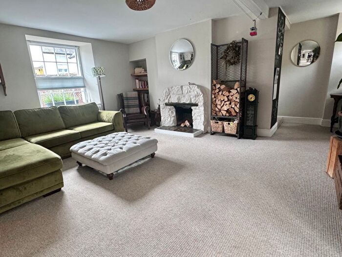 1 Bedroom Flat To Rent In Rosemary Lane, Beaumaris, LL58
