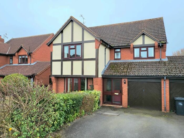 4 Bedroom Detached House To Rent In Leominster, Herefordshire, HR6