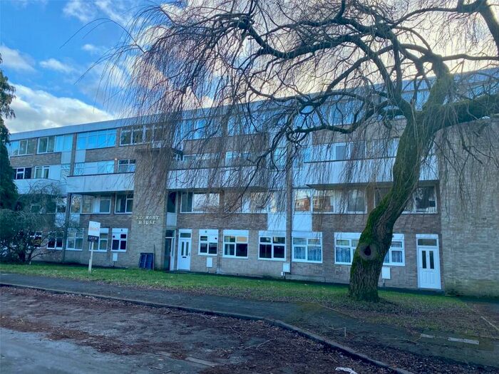 2 Bedroom Apartment To Rent In Sycamore Avenue, Chandler's Ford, Eastleigh, Hampshire, SO53