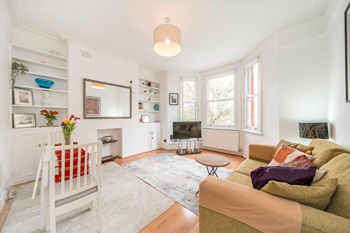 2 Bedroom Flat To Rent In Essendine Road, Maida Vale, W9