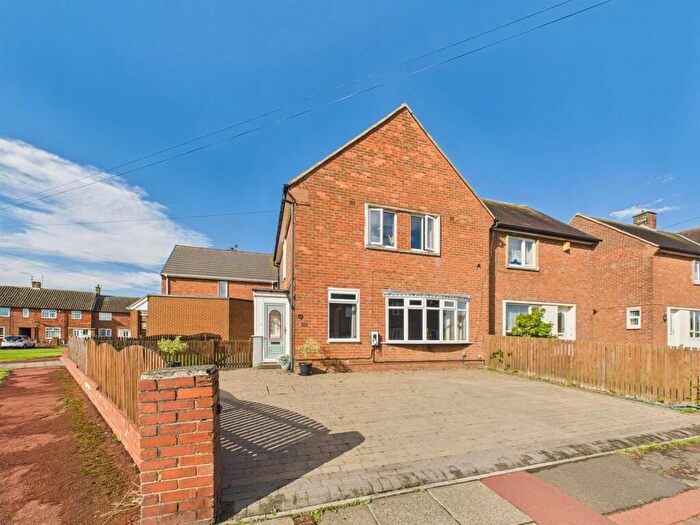 3 Bedroom Semi-Detached House For Sale In Bolam Avenue, North Shields, NE30