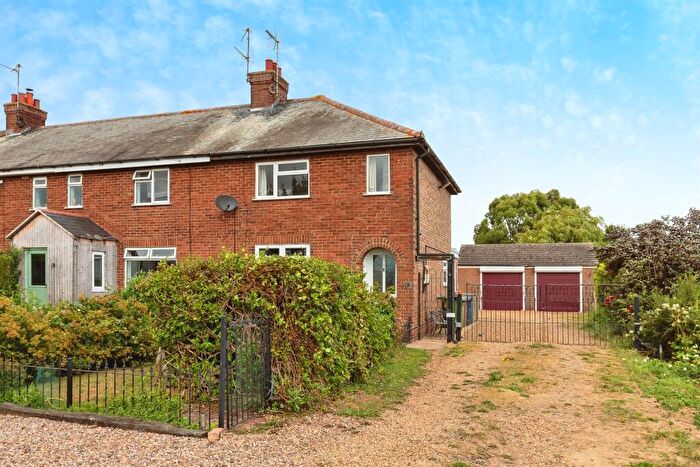 2 Bedroom End Of Terrace House For Sale In Cambers Drove, Whittlesey, Peterborough, PE7