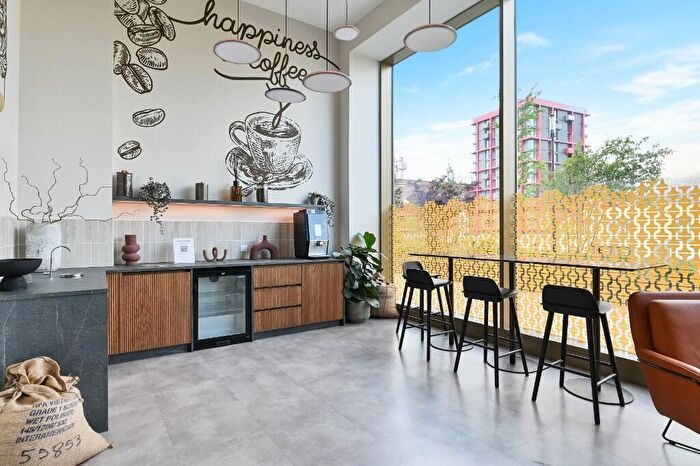 2 Bedroom Apartment To Rent In The Interchange, Daw Bank, Stockport, Greater Manchester, SK3