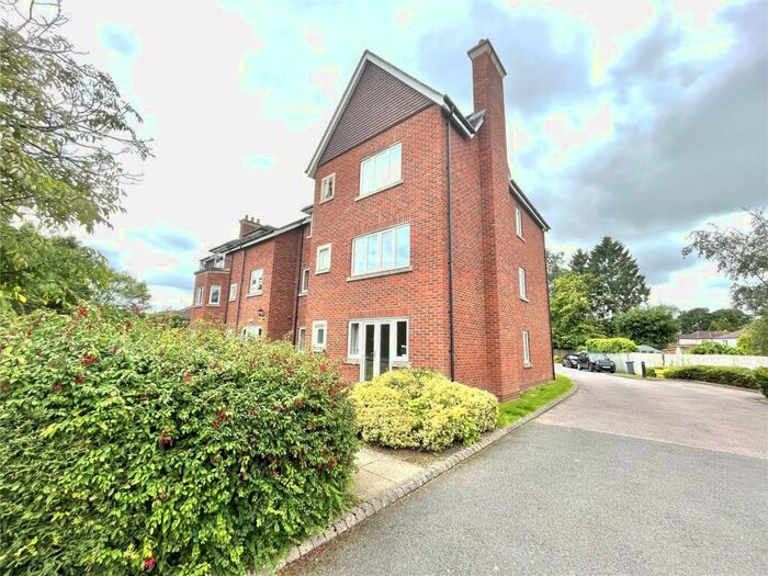 1 Bedroom Apartment To Rent In Kenilworth Road, Balsall Common, Coventry, West Midlands, CV7