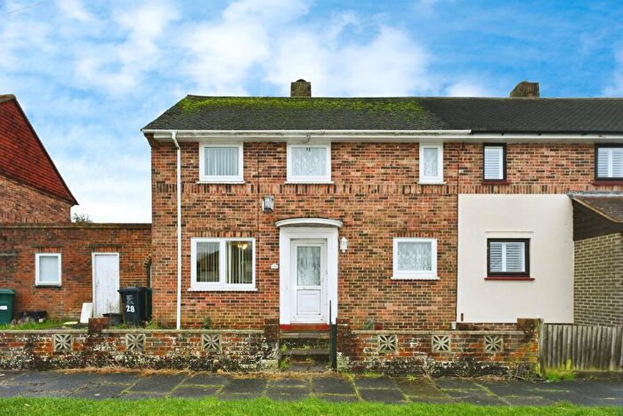 3 Bedroom Semi Detached House For Sale In Walmer Crescent, Brighton, BN2