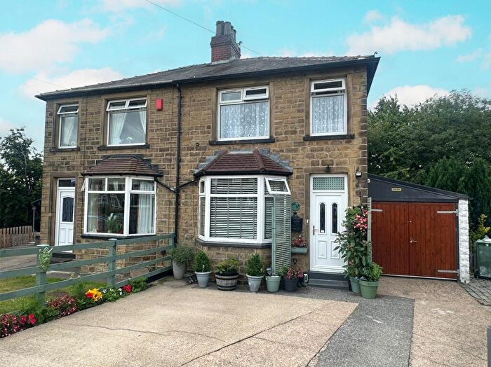 2 Bedroom Semi-Detached House For Sale In Alma Drive, Huddersfield, HD5