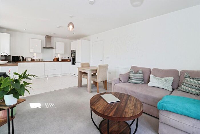 2 Bedroom Flat For Sale In Harebell Road, Emersons Green, Bristol, BS16
