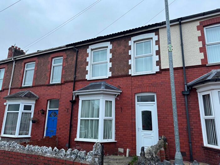 4 Bedroom Terraced House To Rent In Leonard Street, Neath, SA11