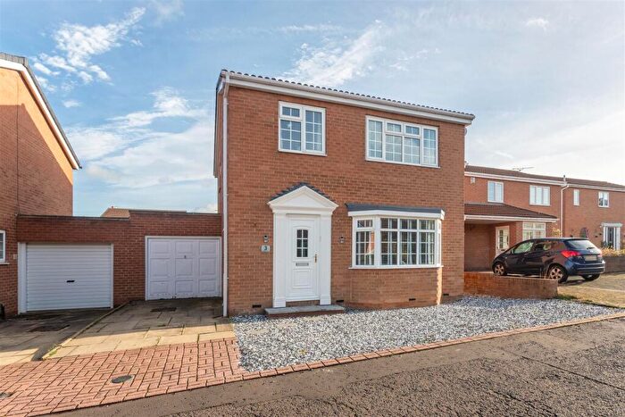 3 Bedroom Detached House For Sale In Yardley Grove, Cramlington, NE23