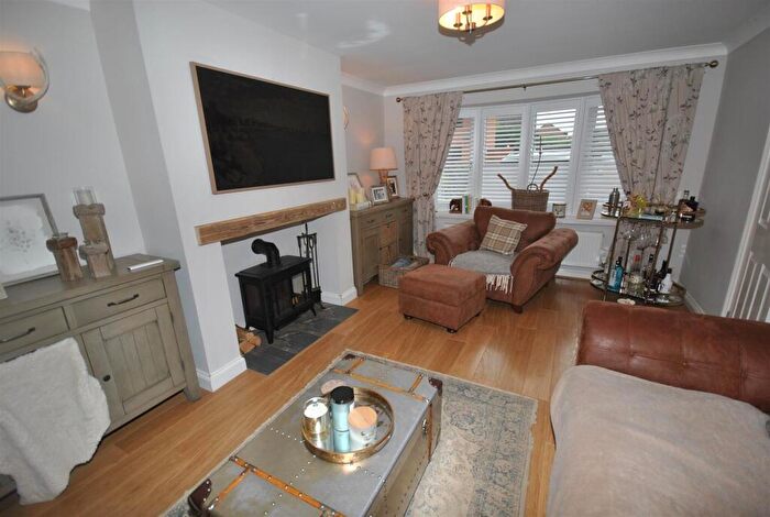 4 Bedroom Detached House For Sale In Excelsior Gardens, Northampton, NN5