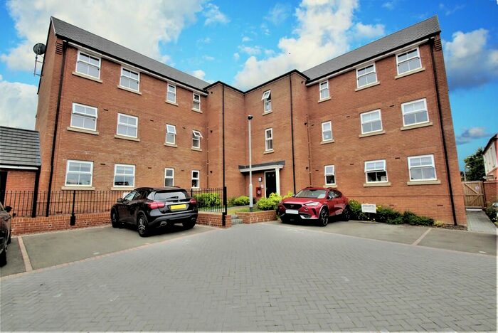 2 Bedroom Flat To Rent In Station Avenue, Houlton, Rugby, CV23