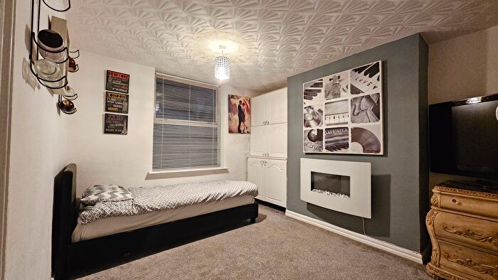 1 Bedroom Property To Rent In Darnley Street, Gravesend, DA11