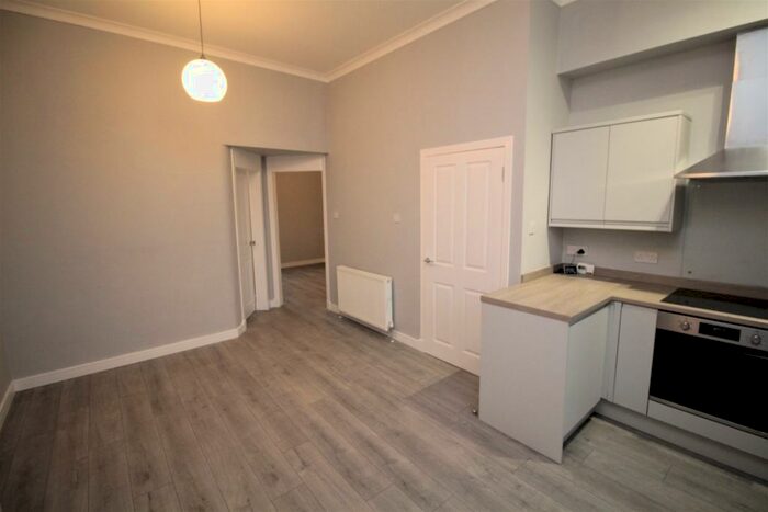 2 Bedroom Flat To Rent In Linden Street, Anniesland, Glasgow, G13