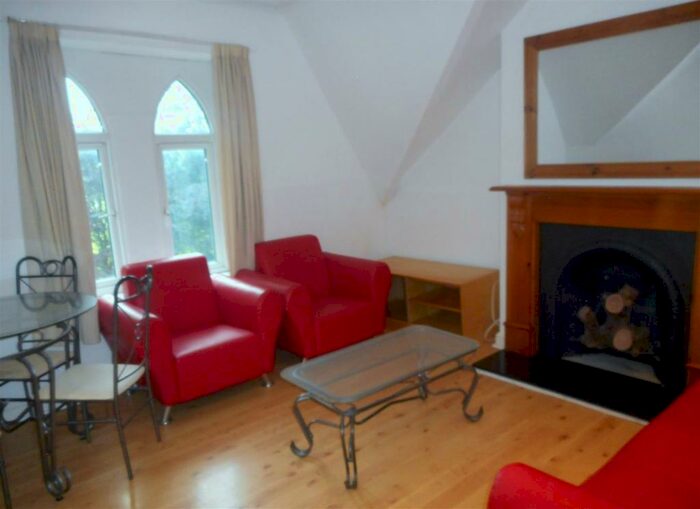 1 Bedroom Flat To Rent In Ninian Road, Cardiff, CF23