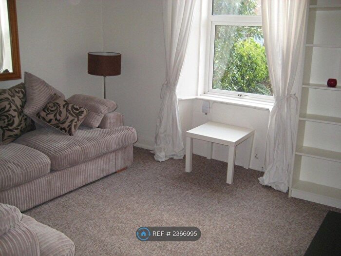 1 Bedroom Flat To Rent In Primrose Terrace, Edinburgh, EH11
