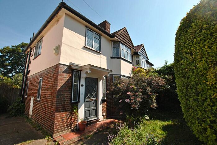 3 Bedroom Semi-Detached House To Rent In Whittell Gardens, Sydenham, London, SE26