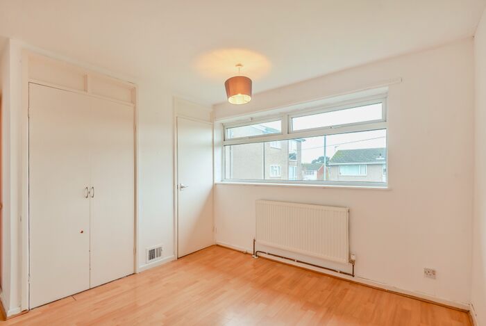 3 Bedroom Terraced House For Sale In Fountains Avenue, Grimsby, Lincolnshire, DN37