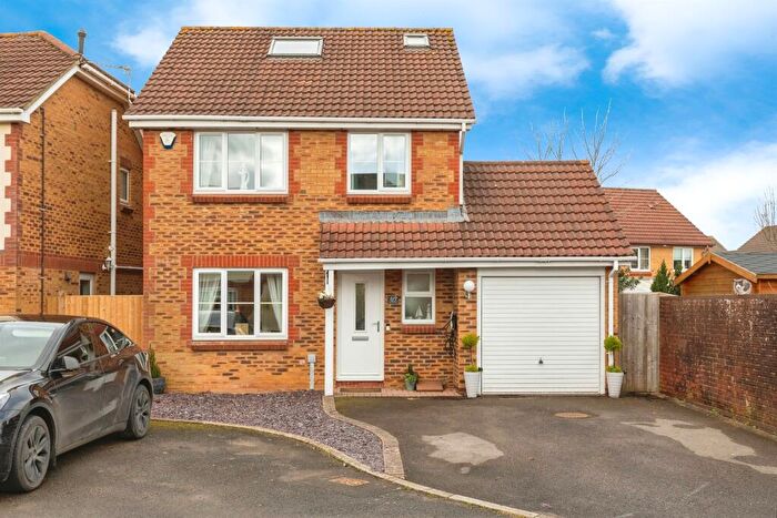 4 Bedroom Detached House For Sale In Summers Mead, Yate, Bristol, BS37
